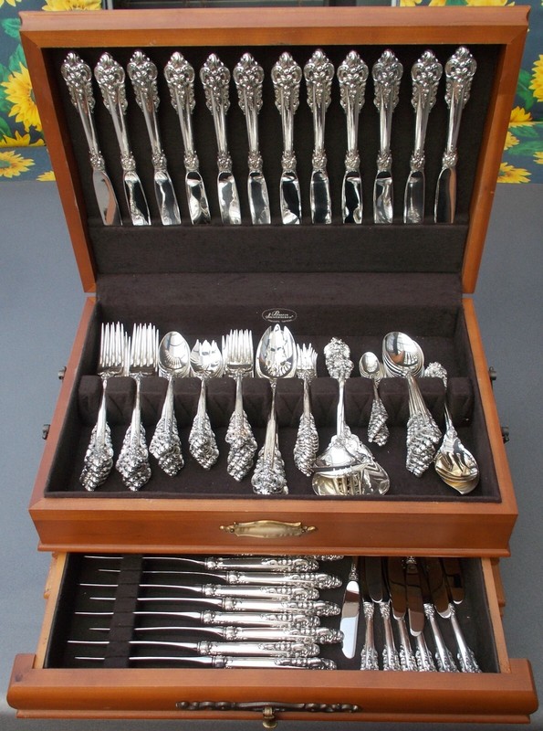 *Rar* Komplettes 135-Tlg. Besteckset Walace Grand Baroque 925er Sterling Silber