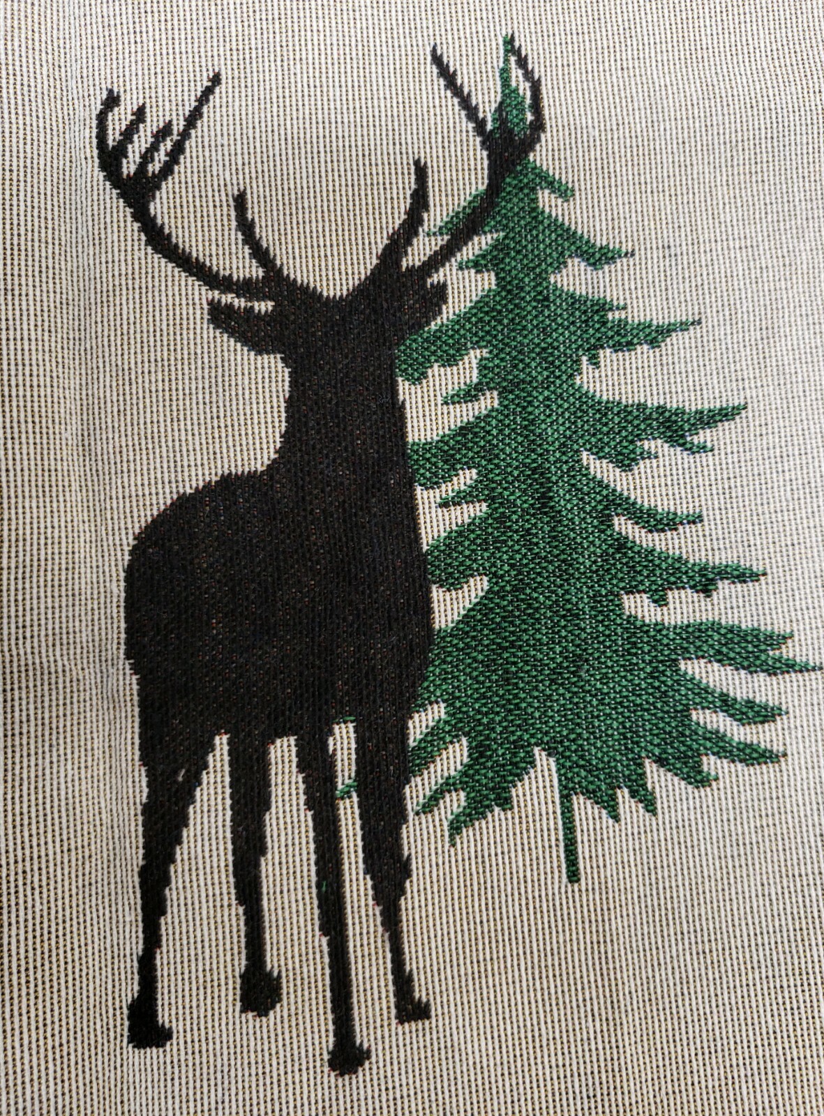 5 Pc Tapestry Set: 4 Placemats (13"x 18") & 1 Runner (72"x 14) WOODLAND ANIMALS