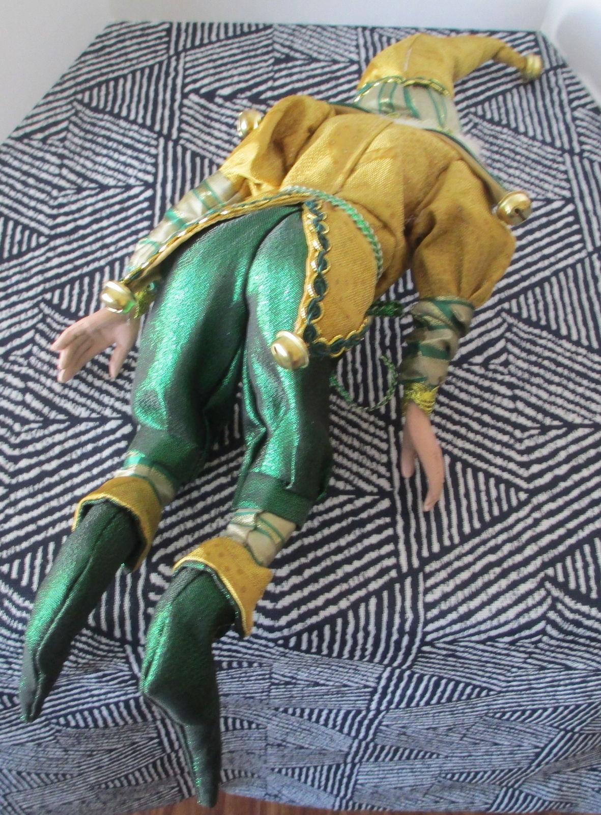 RACHEL ZOE (no tag) CHRISTMAS Green + Gold 23" Posable SHELF SITTER ELF DOLL