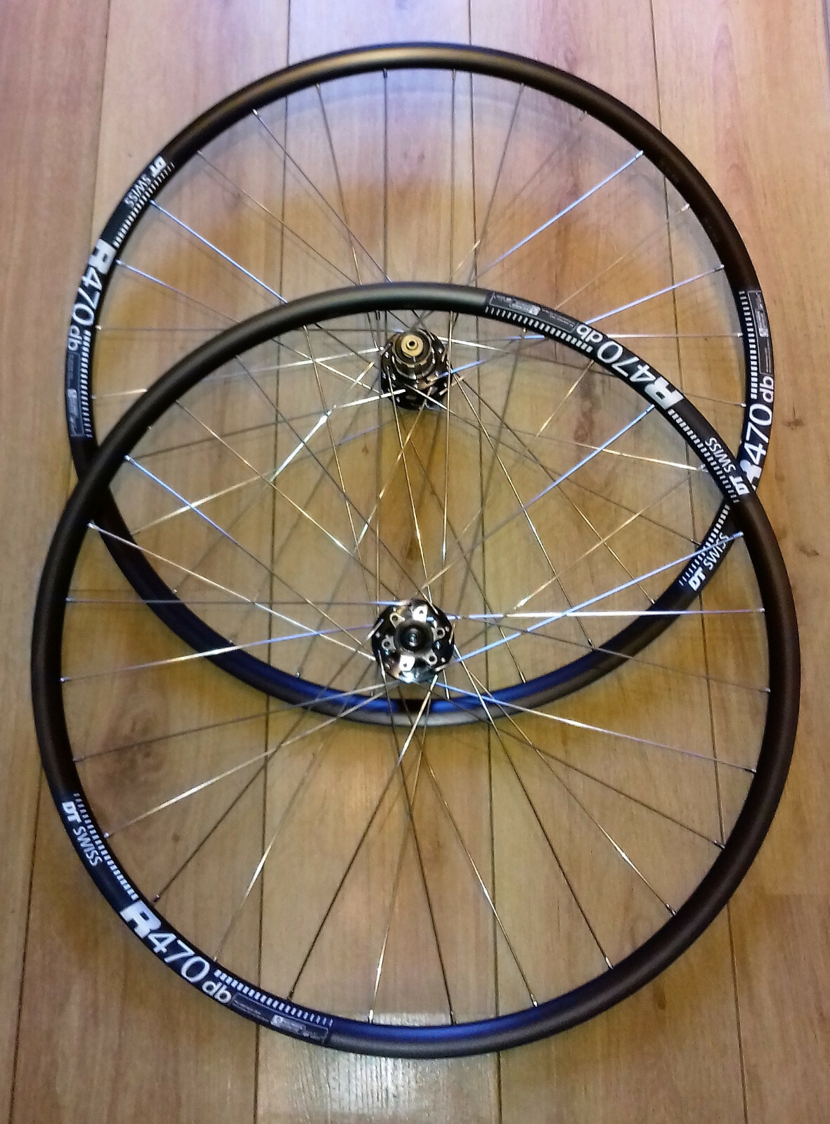 700c DT Swiss R470 Road Disc, Bitex 6-Bolt Hub Wheelset, 32H 700c DT Swiss R470 Road Disc, Bitex 6-Bolt Hub Wheelset, 32H