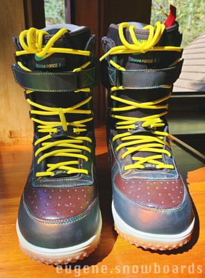 snowboard boots mens size 10.5