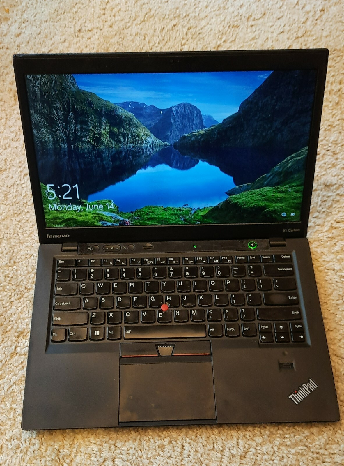 ノートPC Lenovo - 380 X1 Carbon Gen8 i5-10210U 16GB 1TB Amazon.com: Lenovo ThinkPad X1 Carbon 8th Gen 20U9002MUS 14
