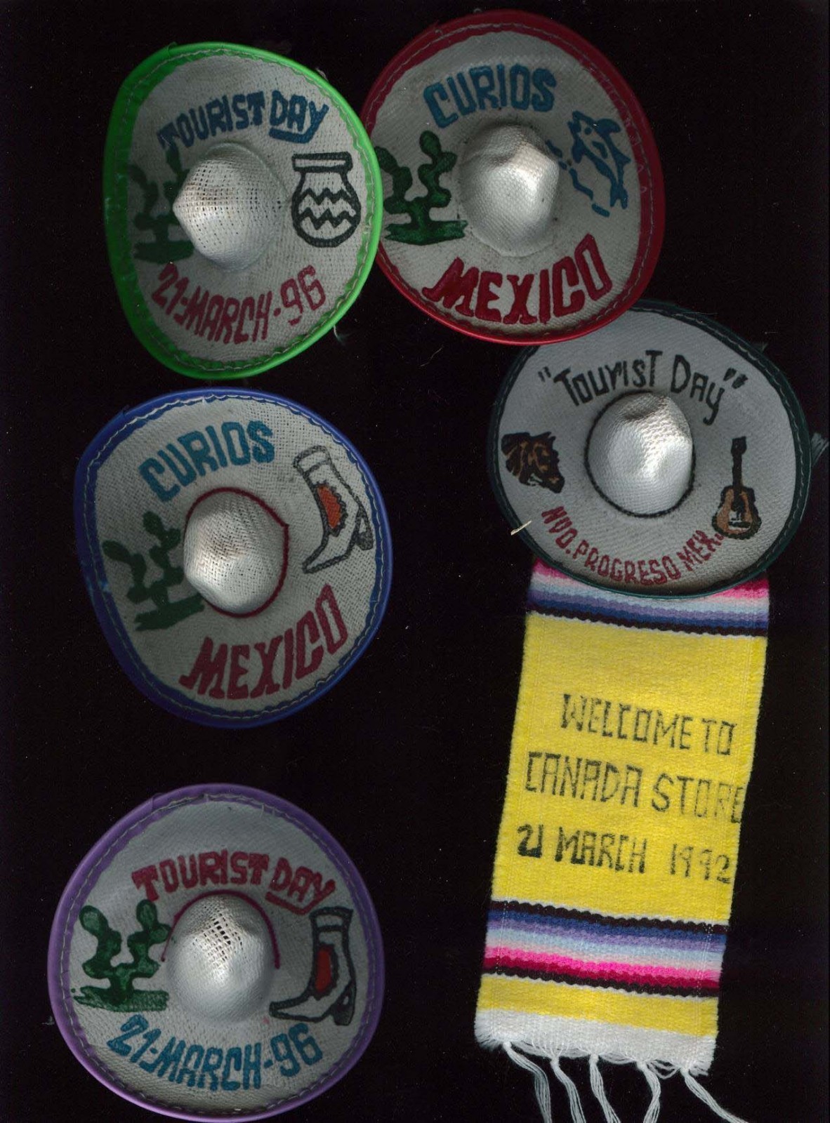 12 Mini Mexican Sombreros - Souvenirs in 3 different sizes