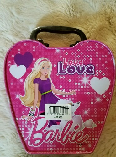 Barbie Watch LCD Watch & Hair Clips In A Carry Metal Tin Adorable  Fun Love Love