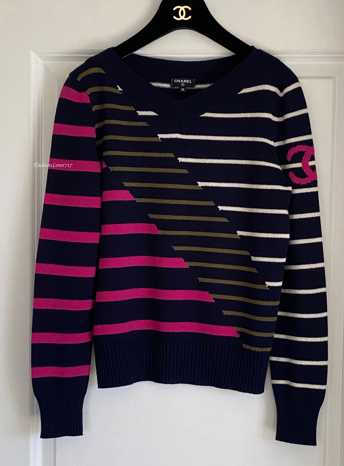 $2350 20C CHANEL CASHMERE NAVY FUCHSIA PINK WHITE KHAKI STRIPED CC