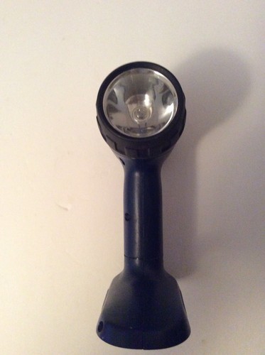 Bosch 18 Volt 3453 Adjustable Head & Focus 18v Battery Operated Work Flashlight