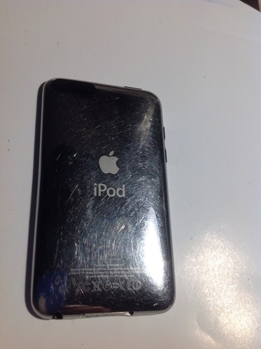 Apple iPod touch 2nd Generation MB528LL Black 8 GB