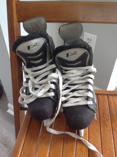 CCM 152 Tacks Ice Hockey Skates Youth Size 12.5 Prolite 3 Blades