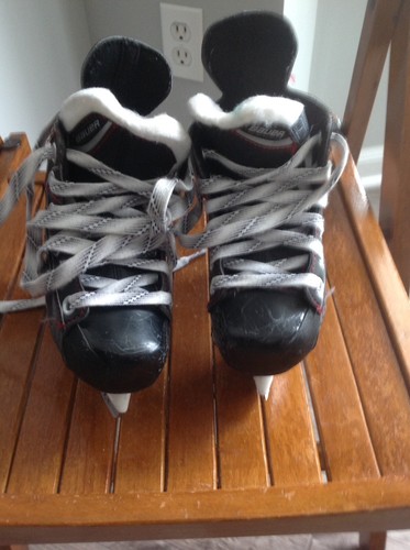 Bauer Vapor X40 Ice Hockey Skates Youth Size 7 R