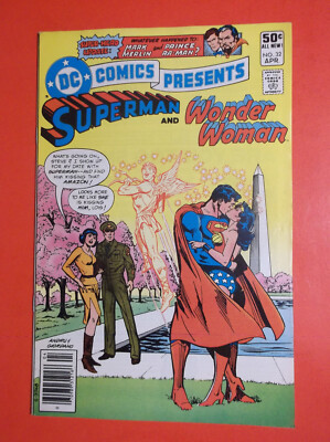 DC COMICS PRESENTS # 32 - VF- 7.5 - NEWSSTAND  SUPERMAN AND WONDER WOMAN KISSING