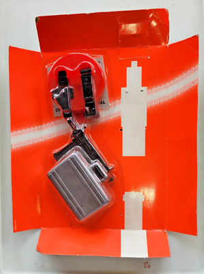 GI Joe 1992 12'' Accessories and Manual OM01-92 NEW! Still on original card!