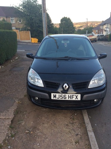 2007 Renault Grand Scenic diesel wheel nuts