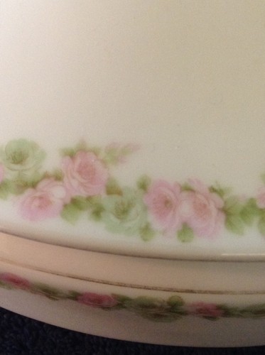 Antique Royal Bayreuth Bavaria Hand Painted Porcelain Oval Casserole Dish