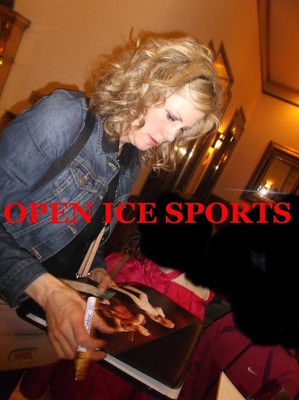 NATALIE MACMASTER SIGNED AUTOGRAPH FIDDLER 8X10 PHOTO  PROOF