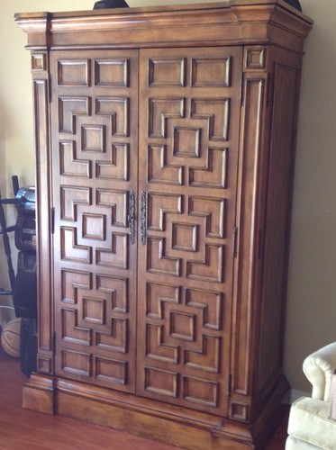 TV Cabinet With Doors