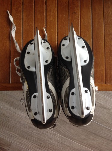 CCM 152 Tacks Ice Hockey Skates Youth Size 12.5 Prolite 3 Blades