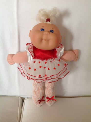 Vintage Cabbage Patch Kids Dolls Lot Of 7 