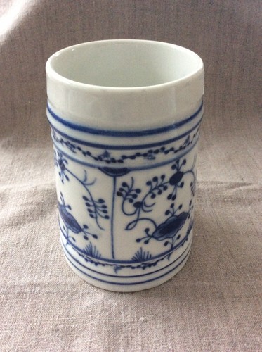 Blue Fluted Royal Copenhagen/ Meißen tall Porcelan Mug