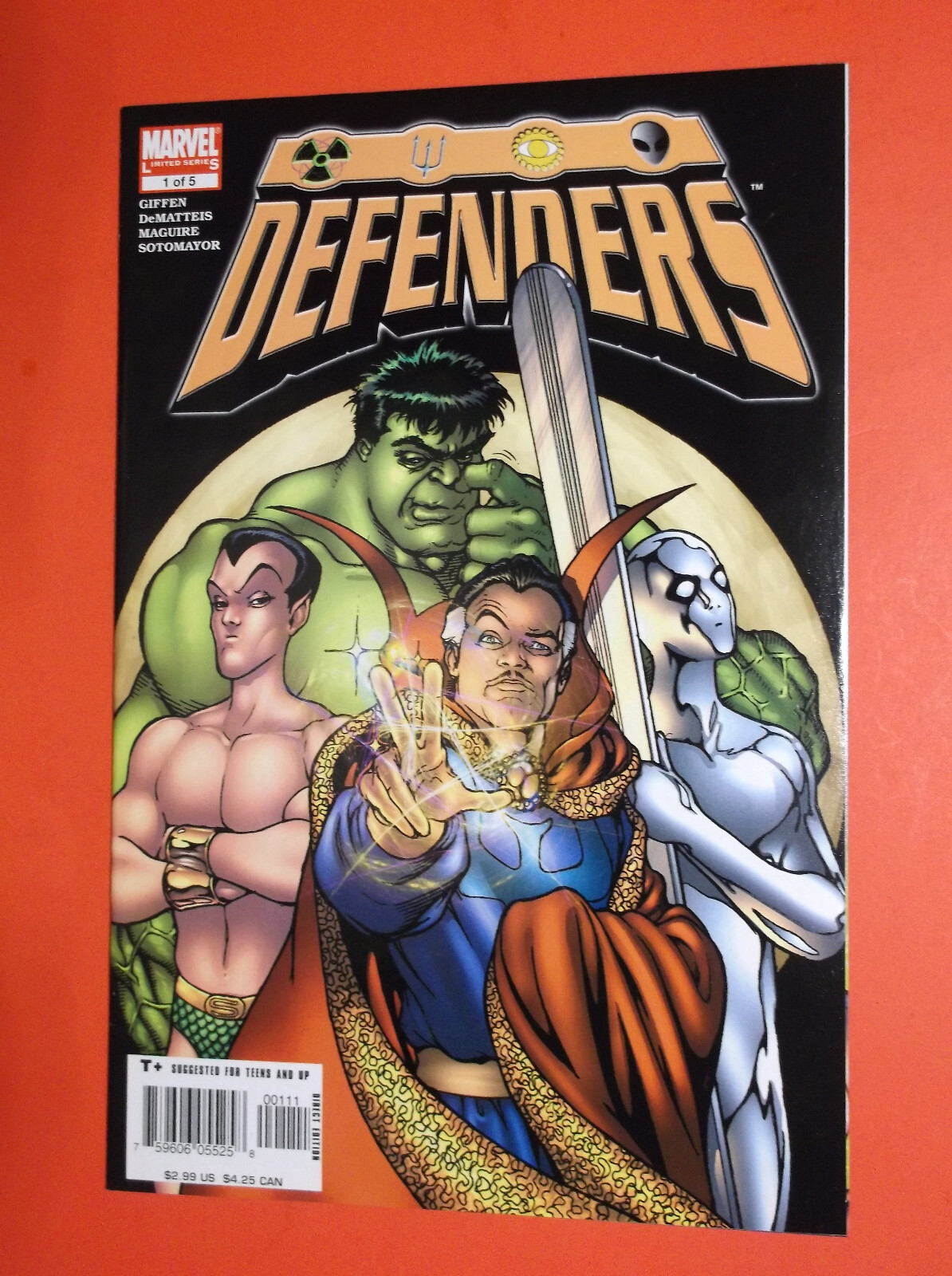 DEFENDERS # 1 - VF/NM 9.0 - 2005 HULK, SILVER SURFER, NAMOR