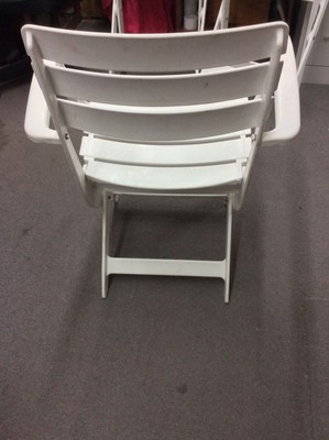 Kettler 2 Venezia Arm Chairs, 2 Venezia Side Chairs, Resin White Folding Chairs