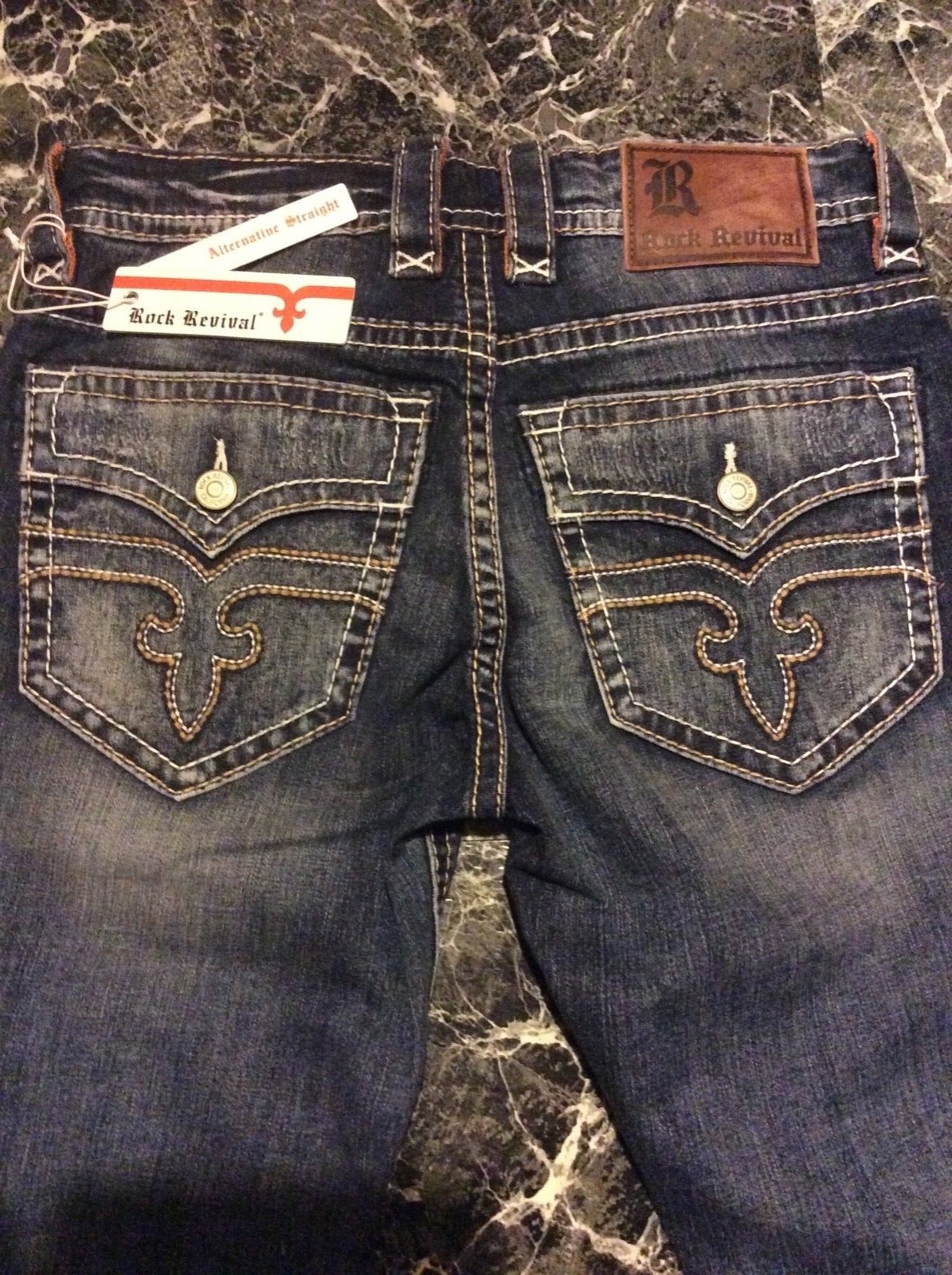 Brand New with Tags Men’s Rock Revival Kyle Alt Straight Jeans 30X32.5  30/32.5