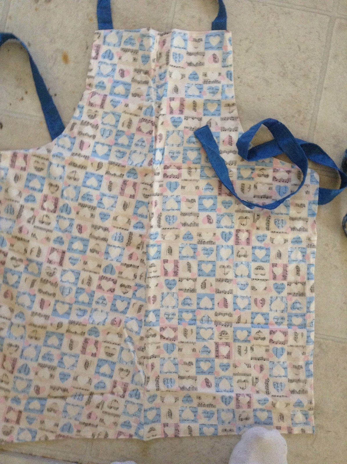 1 New Homemade Apron 