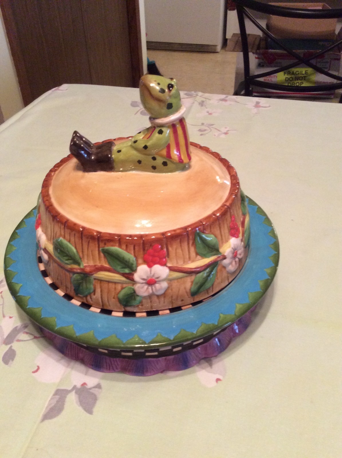 House Of Hatten Peggy Fairfax Herrick Frog Cake Plate Stand Ceramic