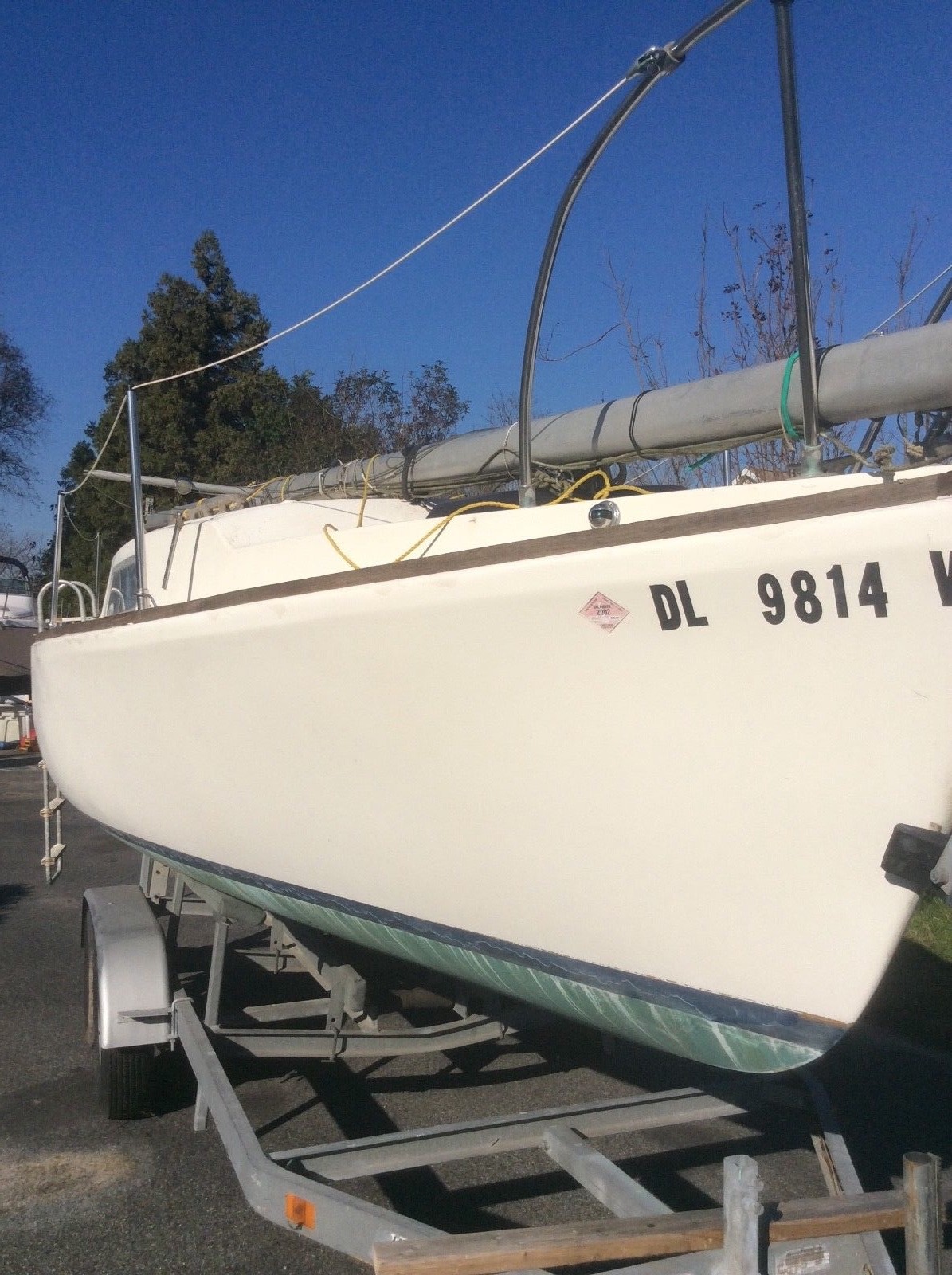 Vintage Morgan Catalina 22 Sailboat with Sails PROJECT or PARTS Swing Keel