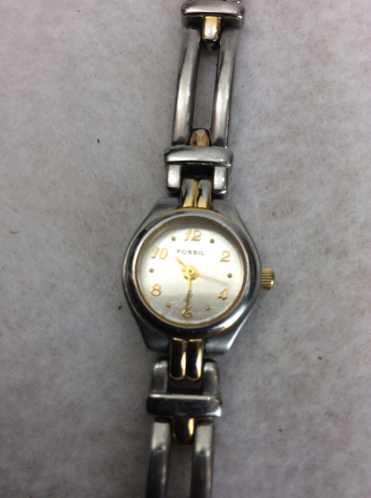 激レア☆FOSSIL f2 シークレットウォッチ　ジュエリーウォッチ Fossil F2 Silver Gold Tone ES-1109 Ladies Watch WR 100 Ft