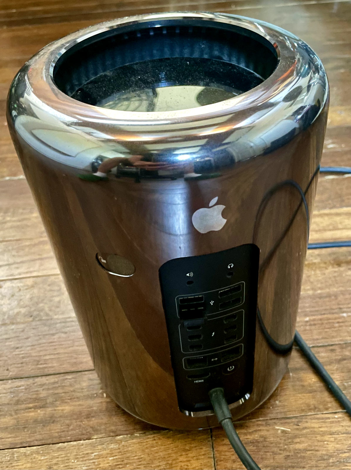 MacPro　(Late 2013)　 メモリ32GB SSD 500GB MacPro (Late 2013) メモリ32GB SSD 500GB MacPro(Late 2013