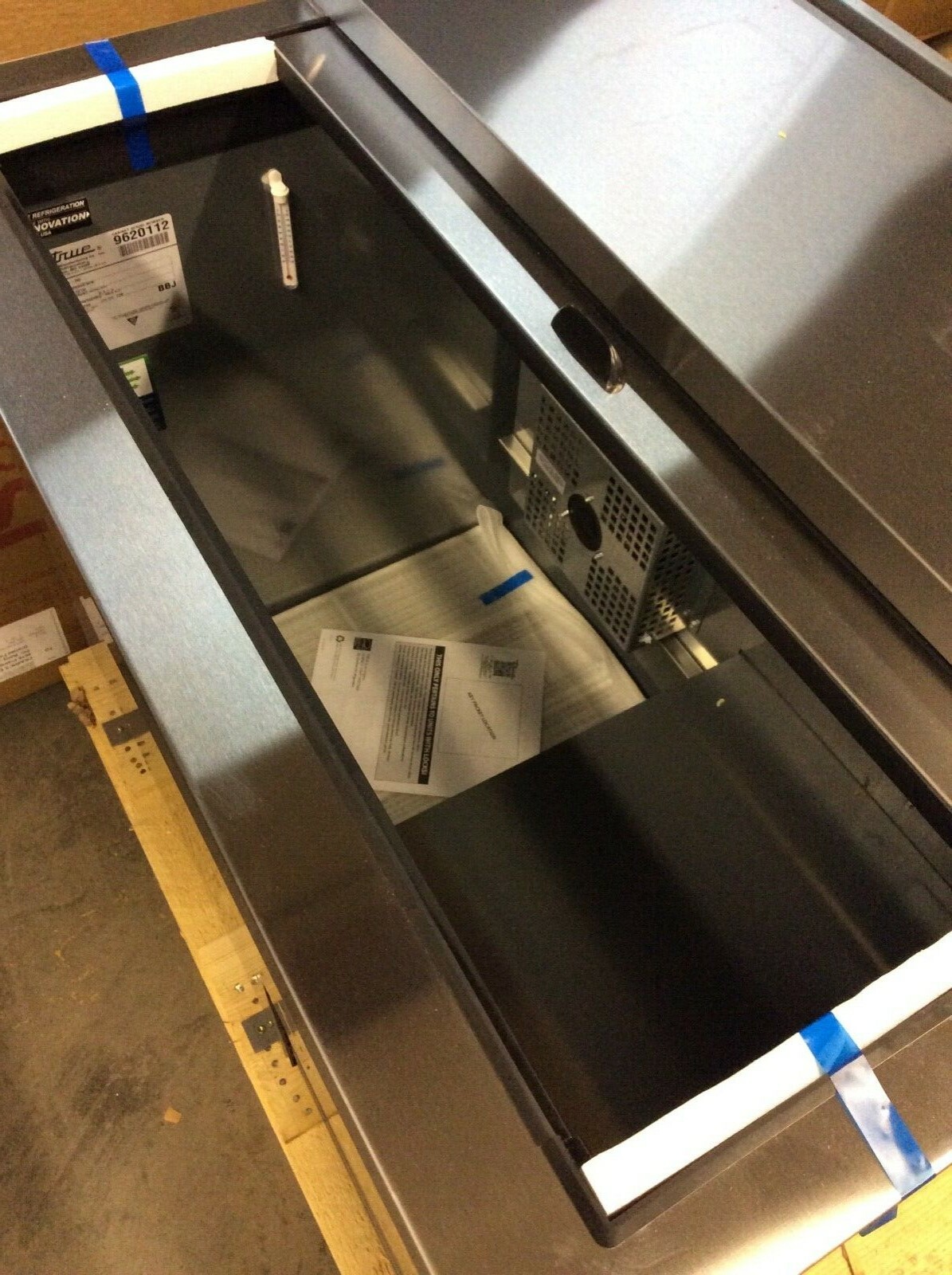 TRUE T-36-GC-S-HC COMMERCIAL BEER MUG GLASS PLATE CHILLER SLIDE TOP 115V