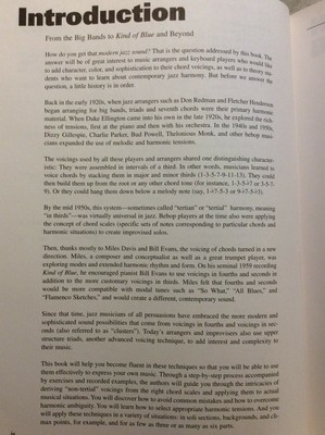 MODERN JAZZ VOICINGS with CD sheet music songbook guitar piano et al arranging