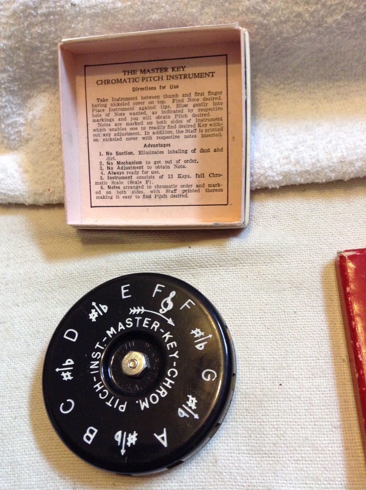 Vintage The Master Key Chromatic Pitch Instrument A-440 13 Keys Tuner Kratt USA