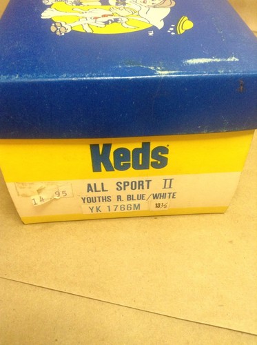 VINTAGE 1970s KEDS DEADSTOCK UNWORN BOX INSIDE LENGTH 7.5