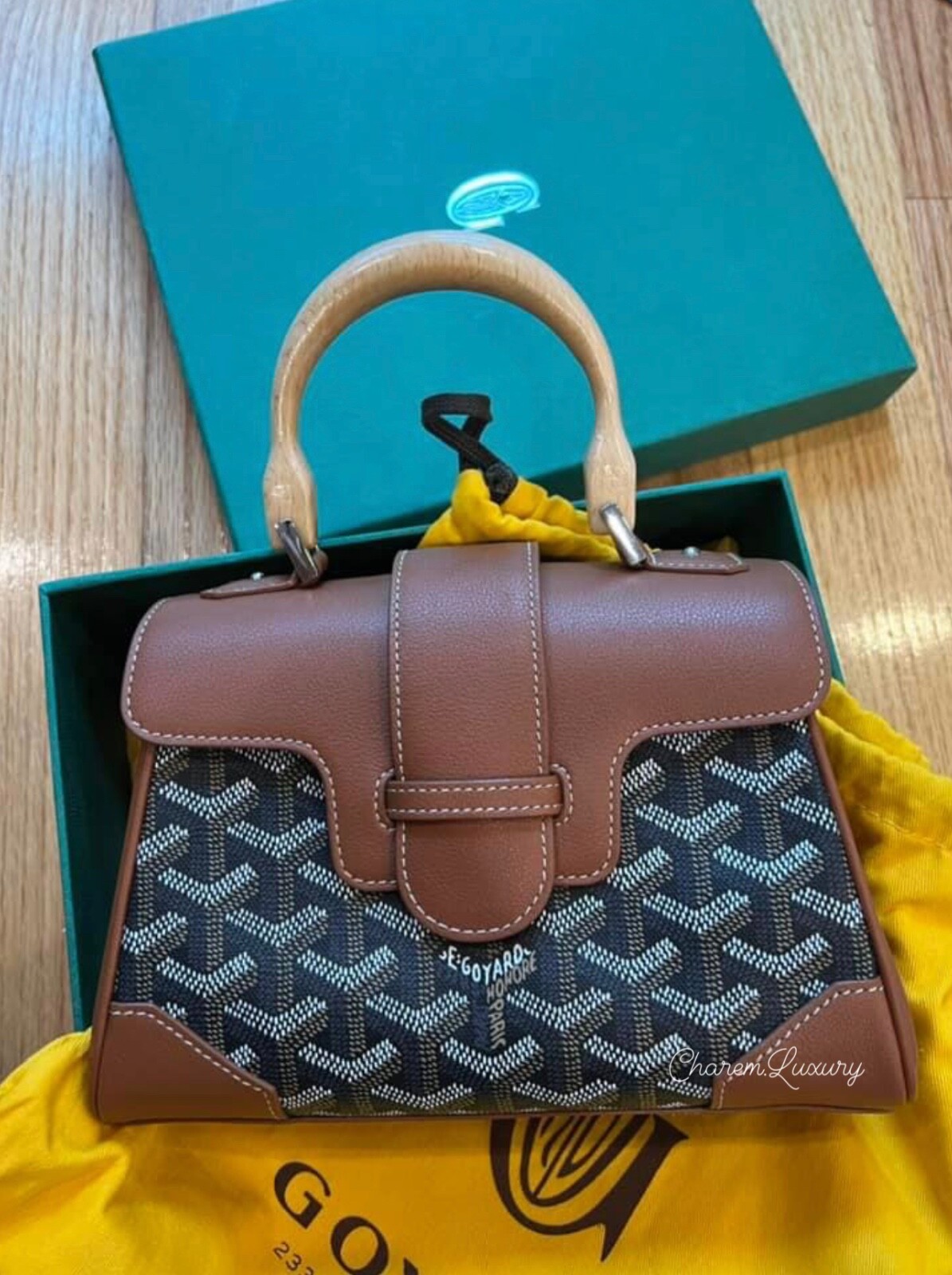 AUTHENTIC🤎 Goyard Saigon Wood Top Handle Mini Brown AUTHENTIC🤎 Goyard Saigon Wood Top Handle Mini Brown