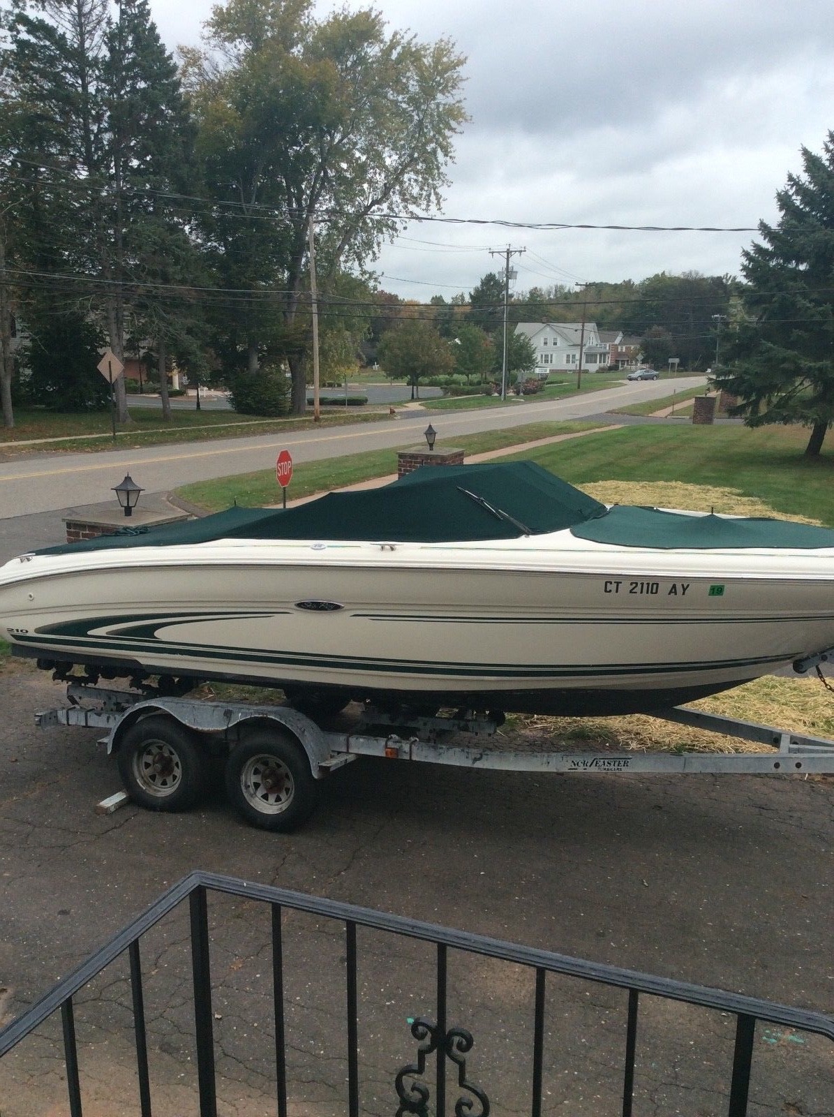 2001 21' Sea Ray Bowrider signature series exc cond fresh water use 53hrs