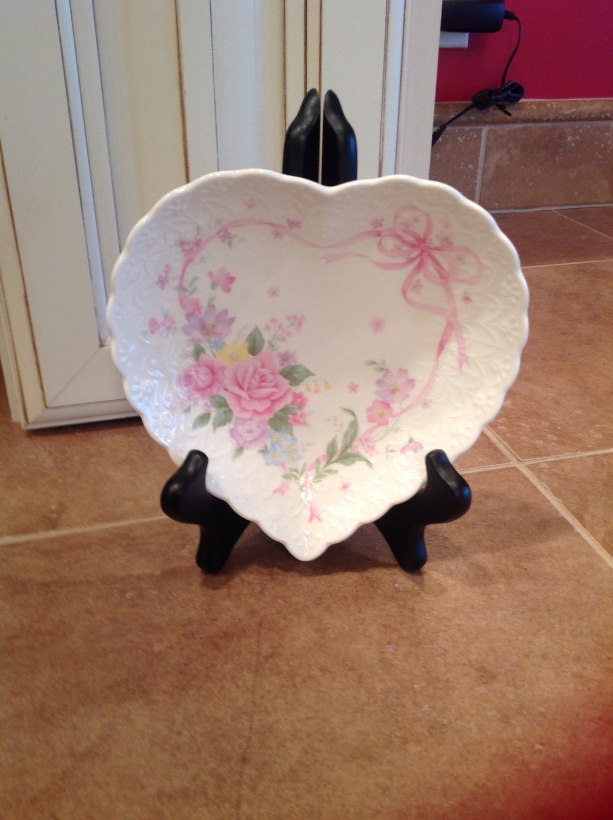 Mikasa Heart Shaped Bone China Candy Dish Pink Rose & Ribbon