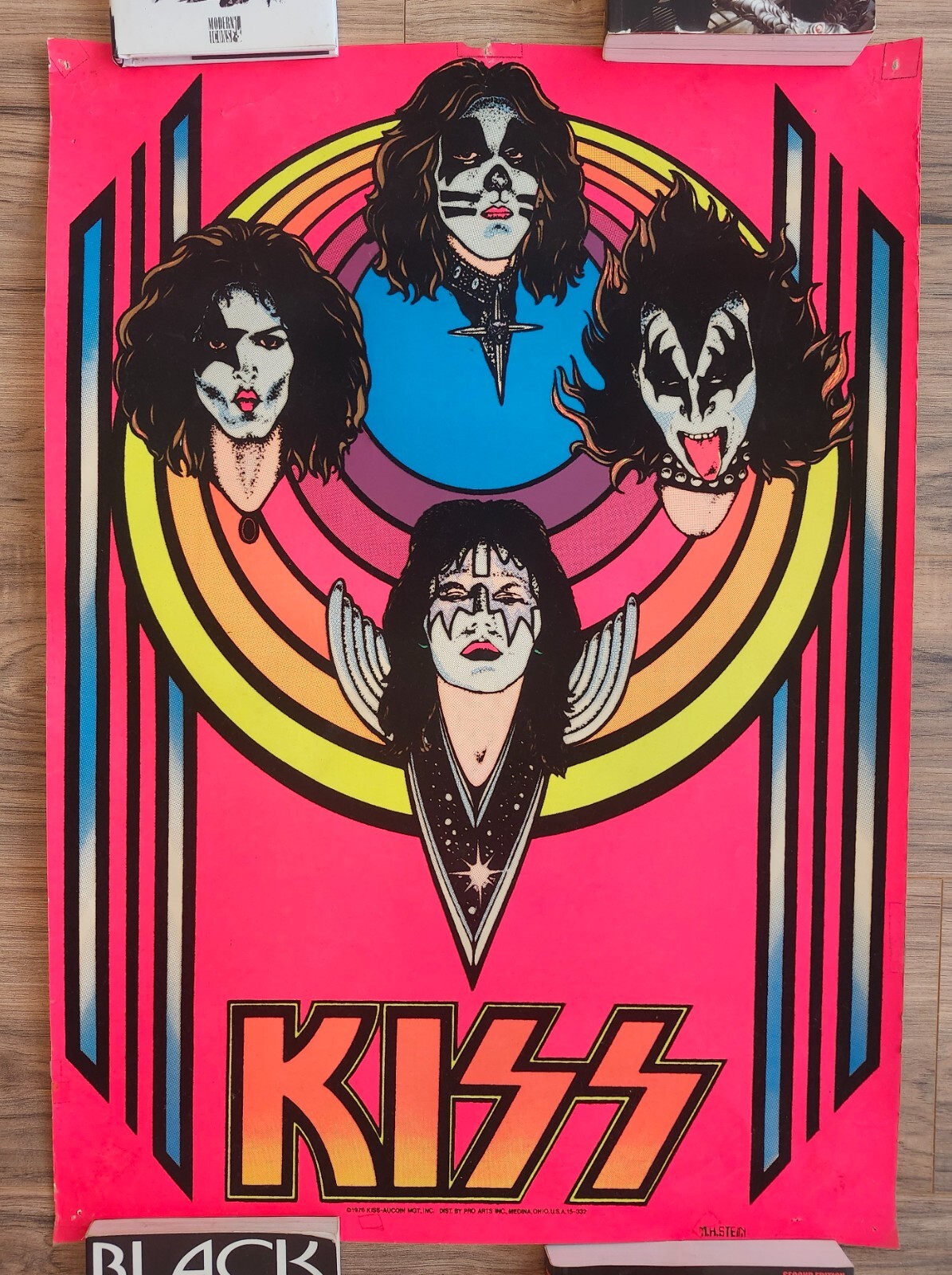 キッス（ポスター付き）、KISS 木で作られたkissロック付きの装飾的なポスター,音楽,古典的な