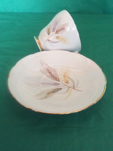 SUTHERLAND BONE CHINA ENGLAND CUP & SAUCER