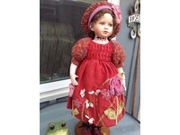 mundia dolls