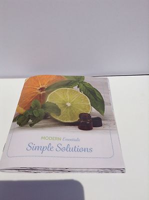 MODERN ESSENTIALS SIMPLE SOLUTIONS 31 pg essential oil booklet NEW