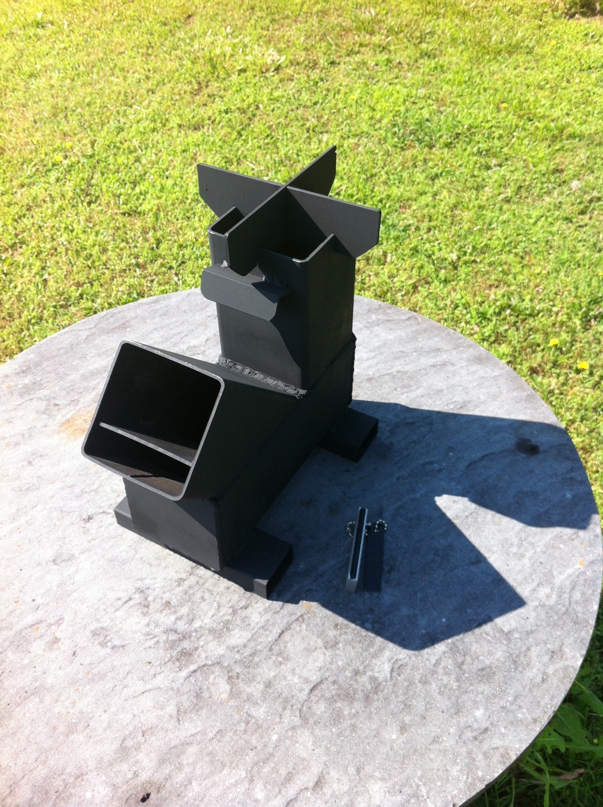 ракетная печь со столиком