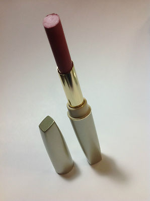 L'OREAL ENDLESS KISSABLE LIPSTICK #540 Mauvelous! NEW.