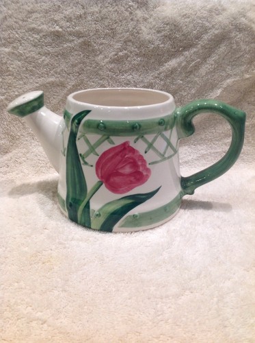 Inspirado Tulip With Lattice Water Pitcher - Multi-colored