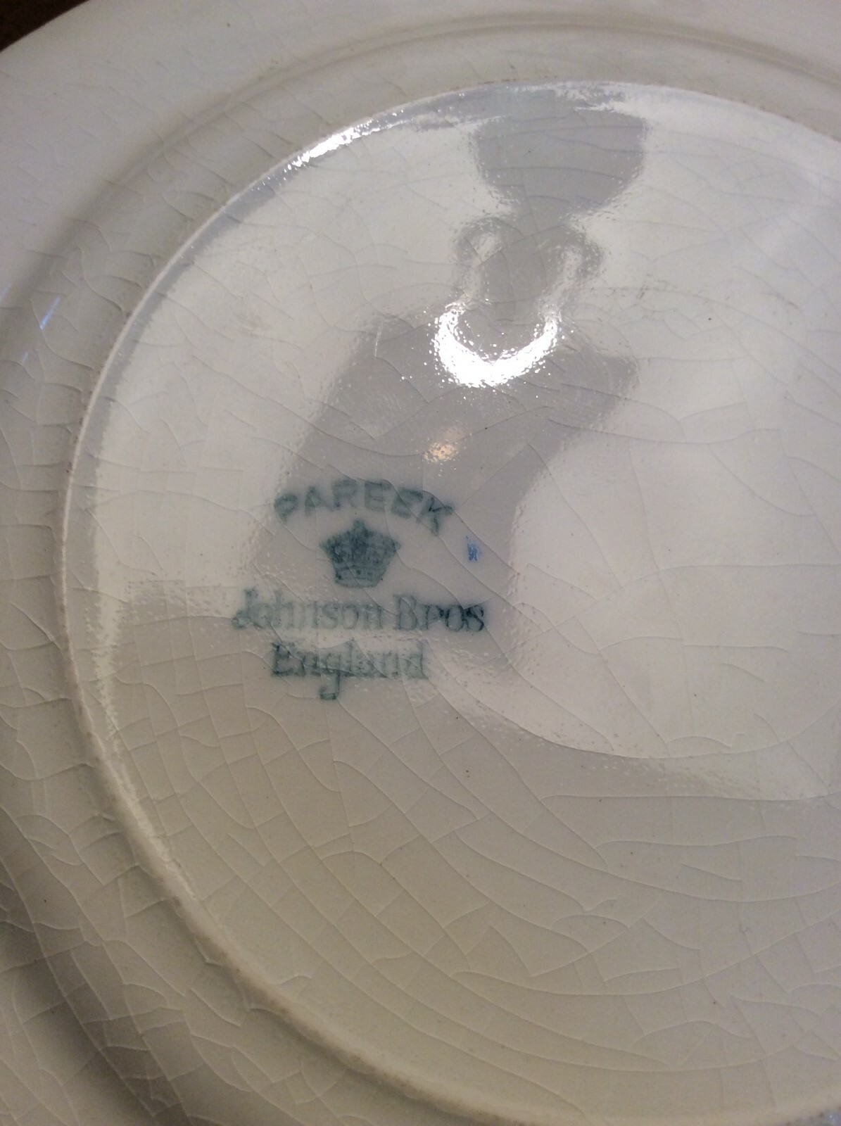 VINTAGE JOHNSON BROS. ENGLAND GOLD TRIMMED SALAD PLATE  SET of 2