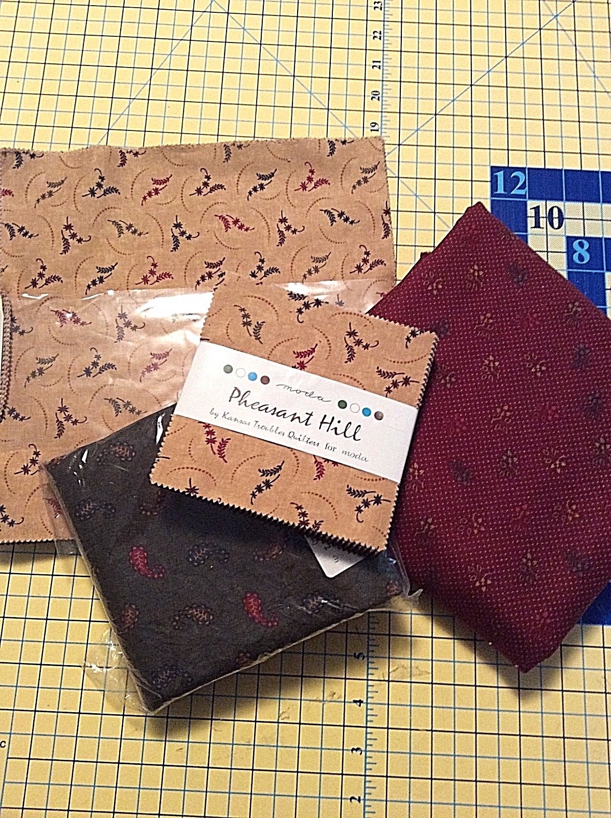 Pheasant Hill Quilting Set; Moda