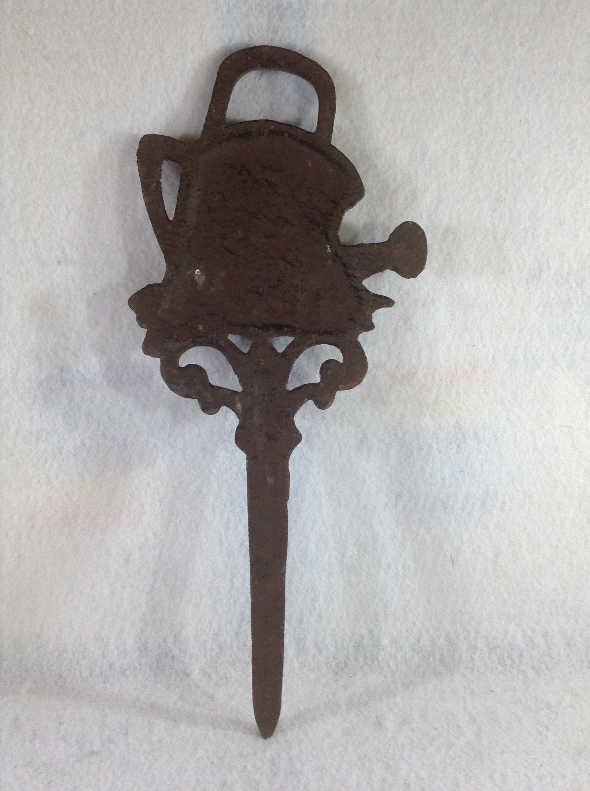 Cast Iron Watering Can Garden Stake