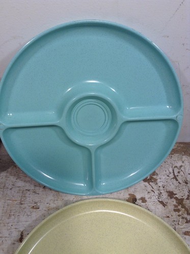 4 Vintage Gothamware Divided Melmac Picnic Plates U.S.A. VERY COOL