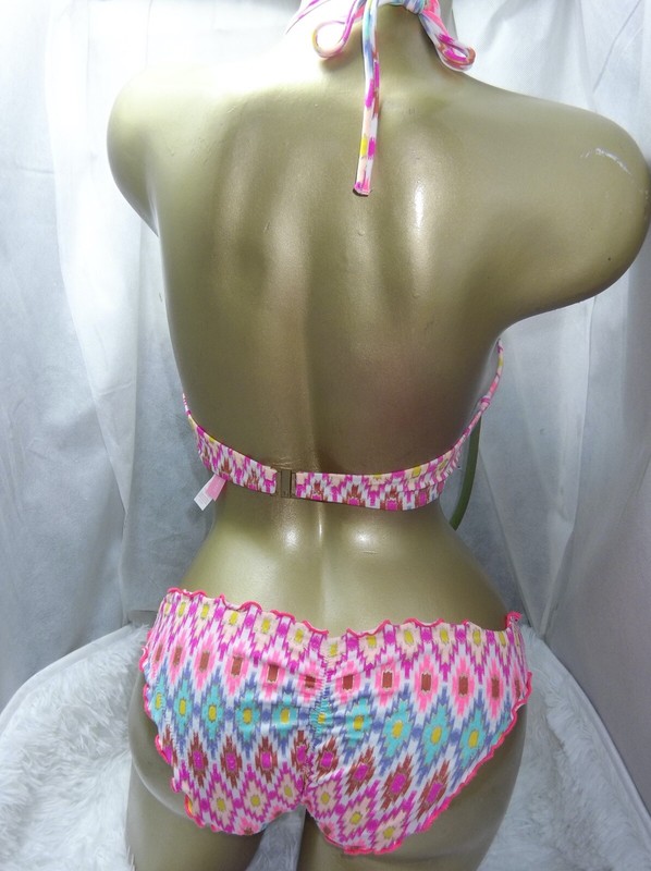VICTORIAS SECRET 32D ADD 2 SIZES BOMBSHELL,PUSHUP, HALTER