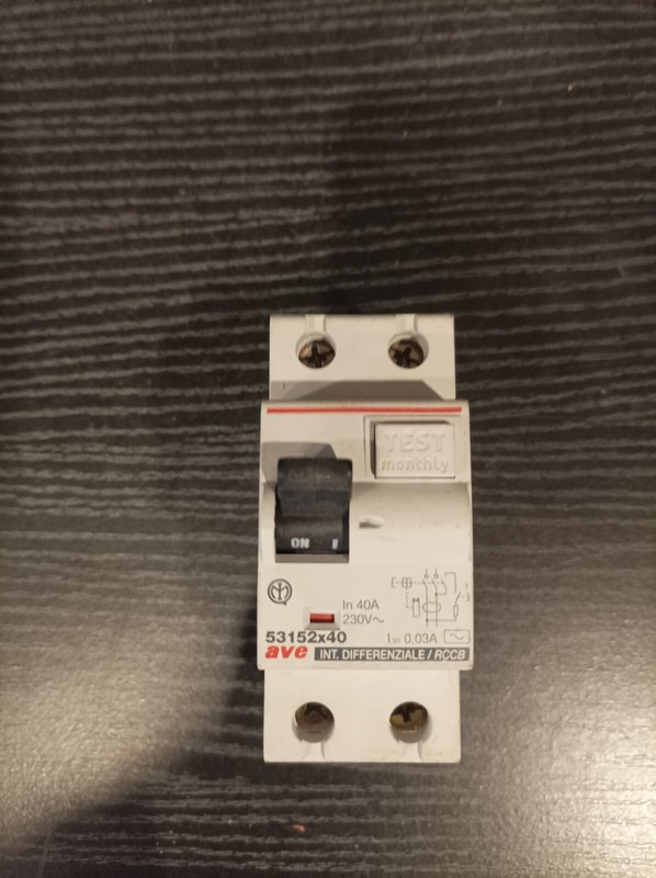 Inter DiffÃ©Rentiel Ave In40a 30ma 1p+N 230vac